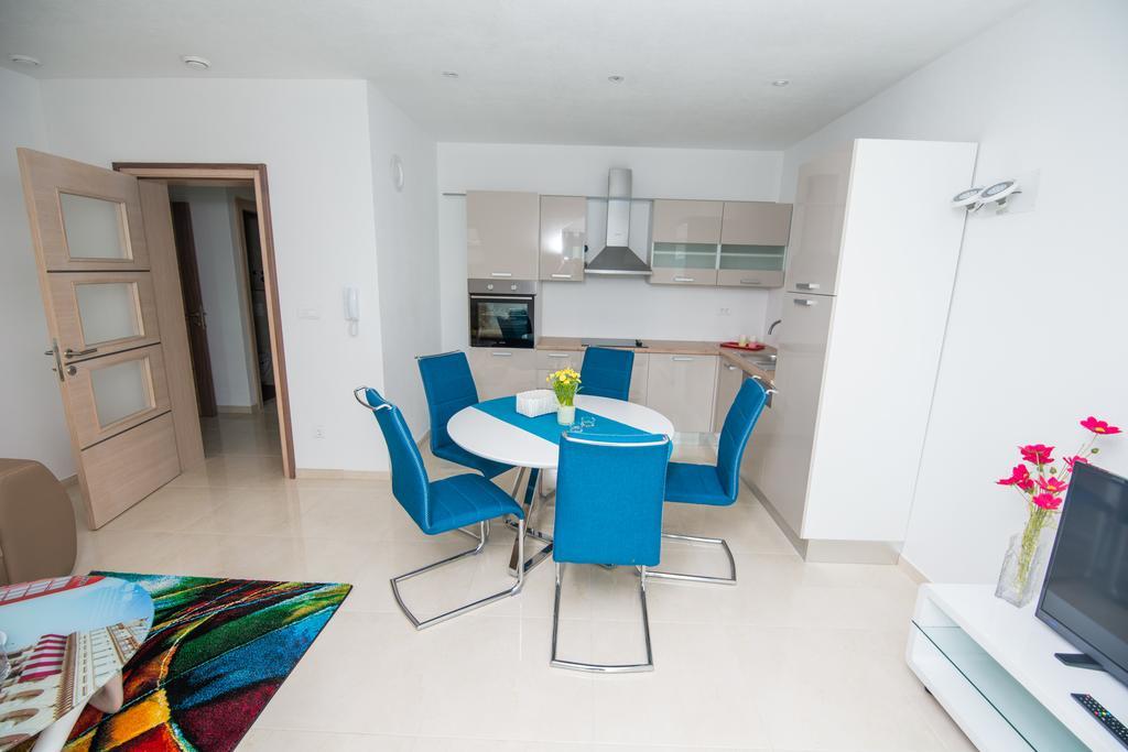 Villa Ljubica Vodice Esterno foto