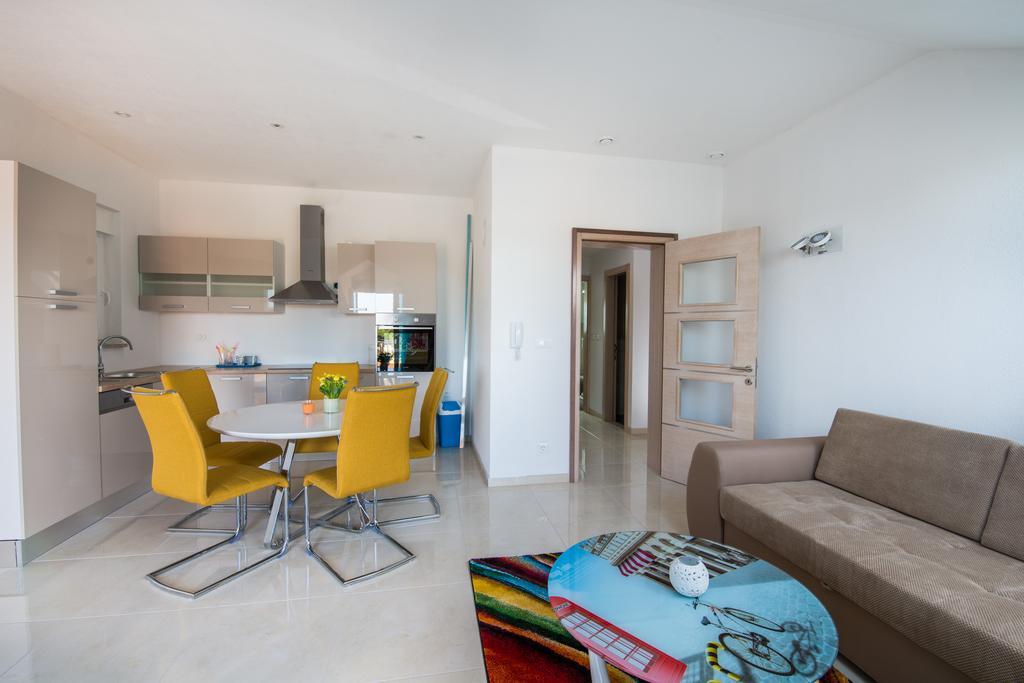 Villa Ljubica Vodice Esterno foto