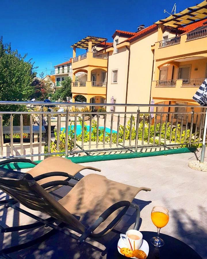 Villa Ljubica Vodice Esterno foto
